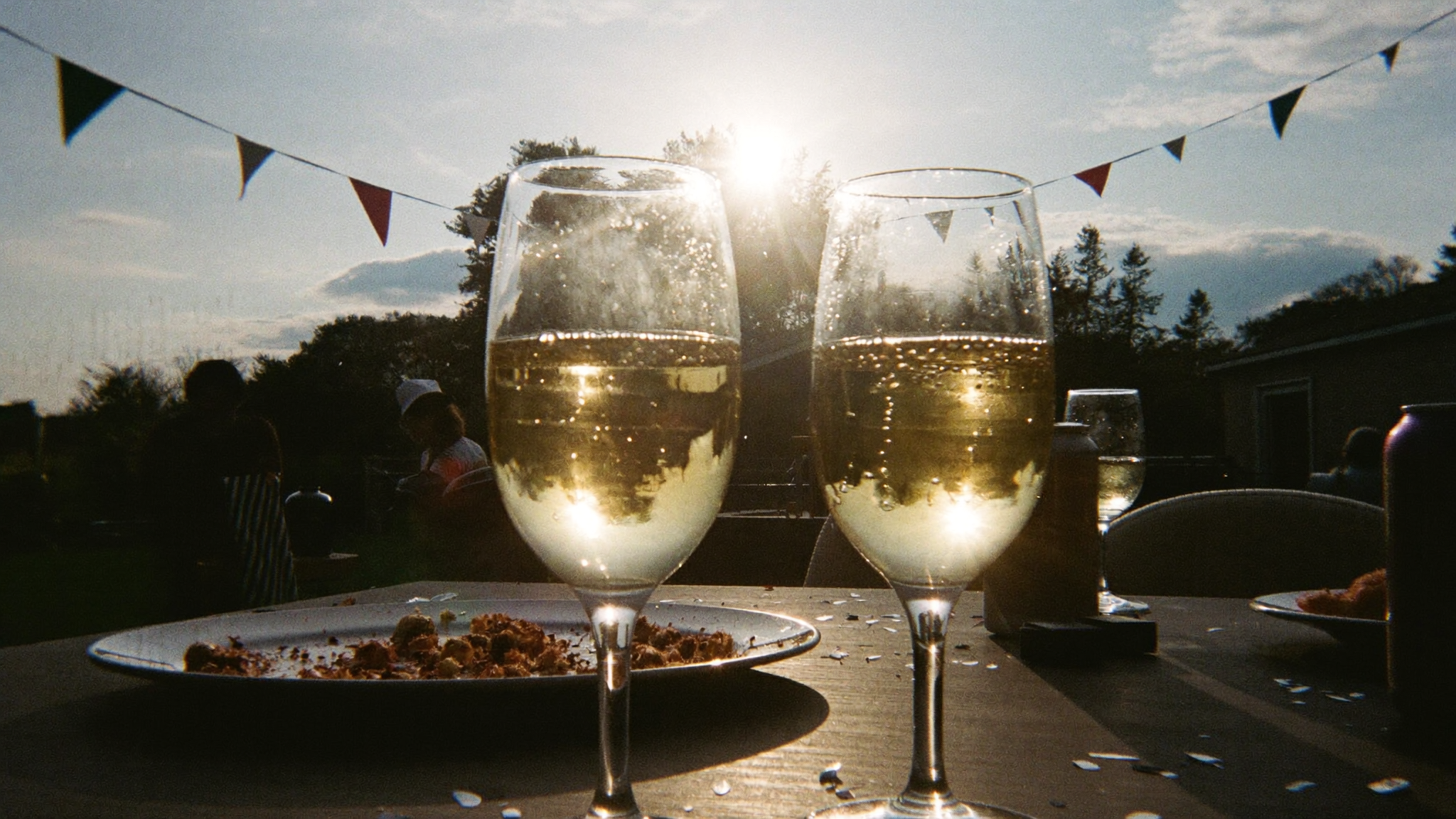 Champagne Alternative for People Who Don't Want the Booze