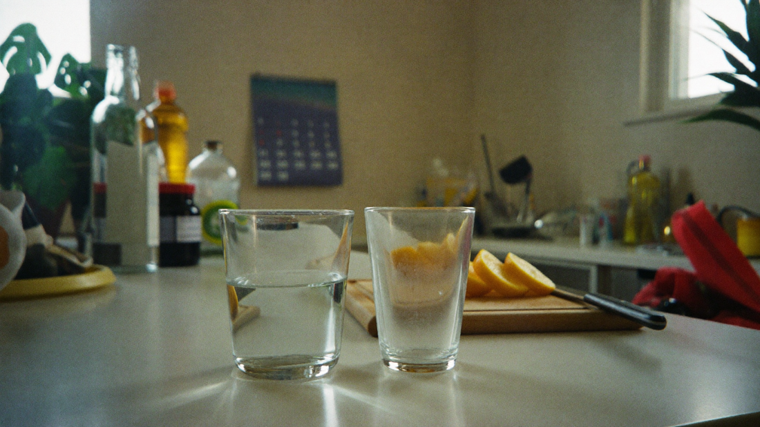 What Is 'Damp' Drinking? The Moderation Middle-Ground Guide