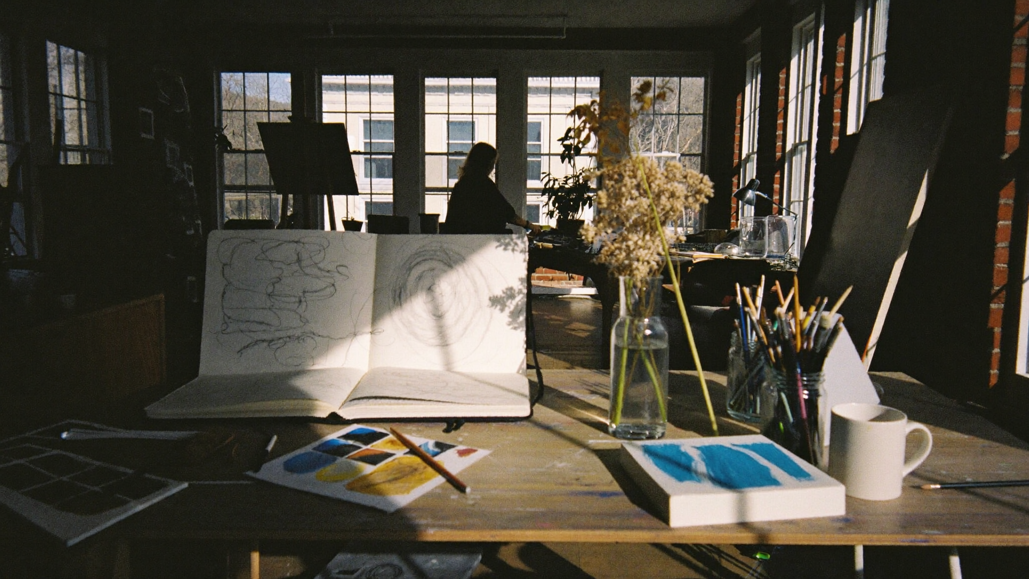 THC Drinks for Creatives: A Mindful Sipping Ritual