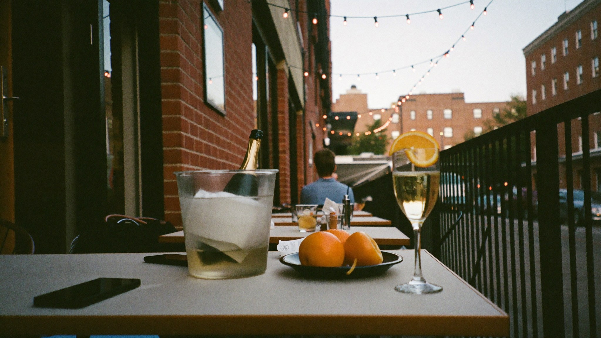 Aperol Spritz Alternative: A Sessionable Sub for the Spritz